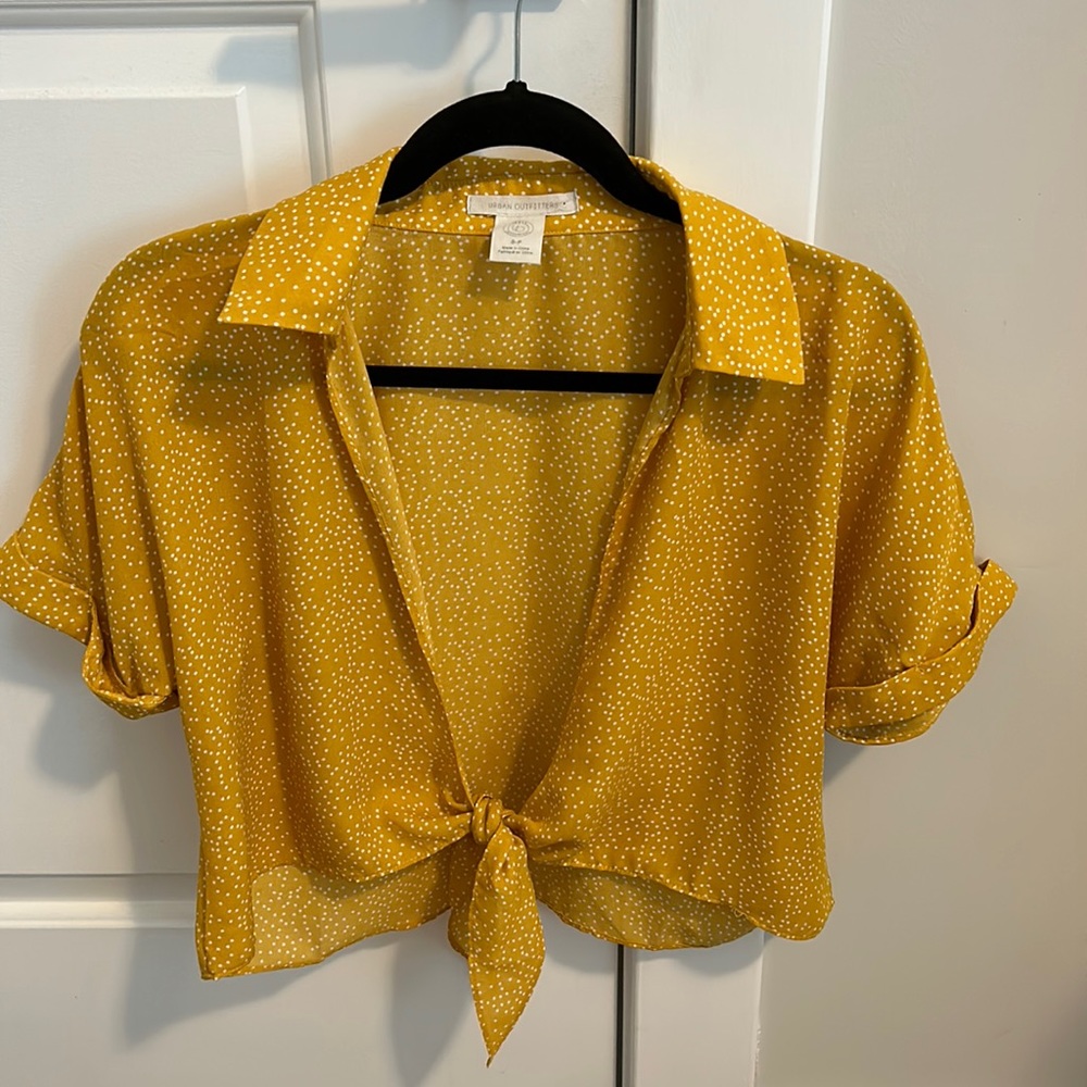 Urban Outfitters cropped front tie top
